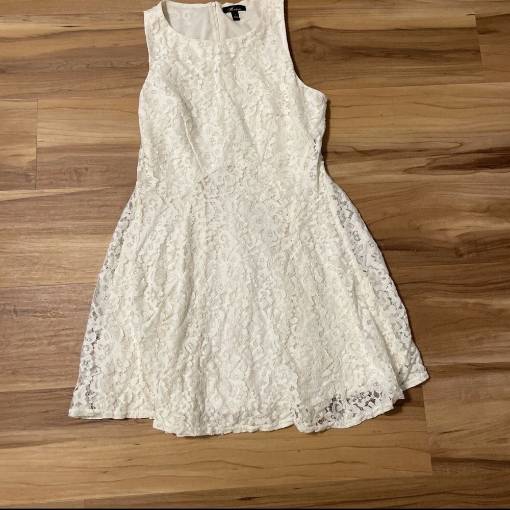 Dillards White Lace Short Dress For Wedding, Bridal Shower, Cocktail Large